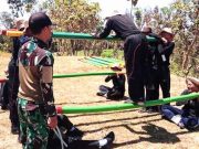 Tentara Memberikan Pelatihan Ketarunaan kepada Siswa