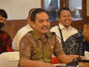 Warga Semarang Terbantu Beasiswa PIP: Terima Kasih Pak Yoyok Sukawi