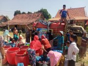 Tim Relawan Bocahe Bapak Salurkan 24 Ribu Liter Air Bersih