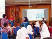 ‘PWI Blora Goes to School with Pertamina’ di SMANSA, Literasi Media Antihoaks