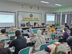 Fakultas Farmasi Beri Berbagai Penghargaan dari Dosen Terhits Sampai Tendik Tersolutif