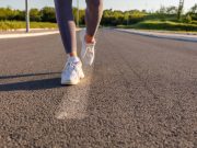 Hobi Jalan Kaki? Yuk Jaga Motivasi dan Konsistensi agar Kamu Mendapat Manfaatnya!