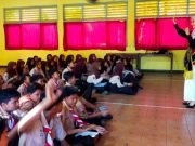 Tanamkan Berbahasa yang Baik, Tim KKN UGM di Tubanan Hadirkan Duta Bahasa Jateng Asal Jepara
