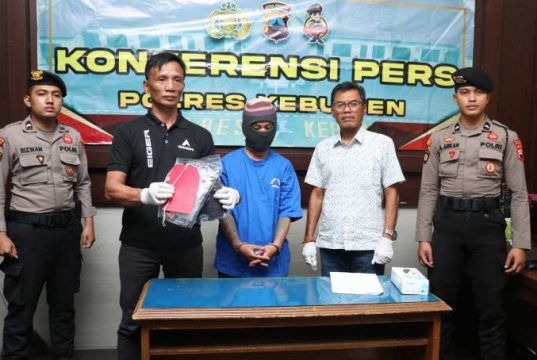 Polisi Tangkap Karyawan Koperasi di Gombong Pengedar Sabu