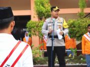 Ini Pesan Wakapolres Saat Jadi Pembina Upacara di Sekolah