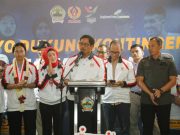 Nana Sudjana Sambut Kedatangan Atlet Jateng yang Pulang Bawa 260 Medali
