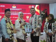 Paslon ‘SANTRI’ Janjikan Intensif RT/RW, Imam dan Marbot Masjid Hingga Beasiswa