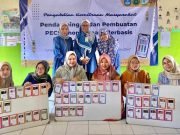 Dosen Unisnu Gandeng Guru TK Tarbiyatul Athfal 03 Pengkol Buat Media Inovatif PECS-PB Berbasis Augmented Reality