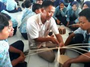 Cegah Kepunahan Anyaman Rotan Teluk Wetan yang Telah Mendunia, SMPN 1 Welahan Lakukan Ini