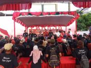 Pekerja Sapu Jalanan Semarang Titip Nasib ke Agustina-Iswar, dan Andika-Hendi