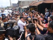 Wapres Gibran Kunjungi Pasar Gotong Royong, Belanja Makanan Tradisional Pothil dan Slondok