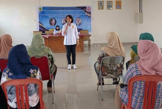 Tim PKM USM Beri Penyuluhan Hukum ke Kader Penggerak di Kelurahan Trimulyo