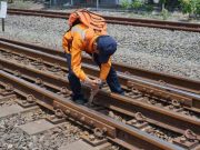 Pastikan Keamanan Jalur Rel, KAI Daop 4 Terjunkan Ratusan Petugas Keselamatan Perjalanan Kereta Api
