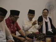 Silaturahmi ke Ponpes, Calon Wali Kota Agustina dan Iswar Diminta Kawal Perda Pesantren