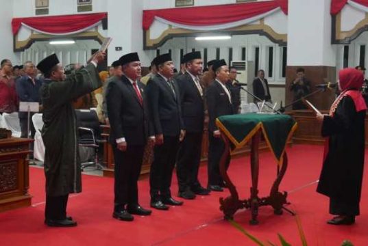 Pimpinan DPRD Kudus Resmi Dilantik, H Masan Kembali Jabat Ketua Dewan