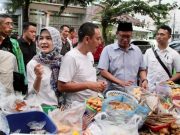 Calon Wakil Wali Kota Joko Santoso Buka Puasa Ditemani Yoyok di Jajanan Gilo-Gilo