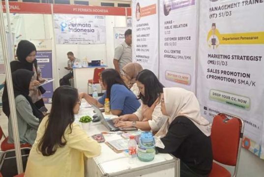 30 Perusahaan Ikuti Jobfair Ecofestaria Fakultas Ekonomi USM