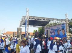 Ribuan Warga Antusias Ikuti Senam Sehat Luthfi-Yasin di Lapangan Loram Wetan