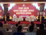 Debat Perdana Cabup-Cawabup Jepara: Adu Gagasan dari Isu Gender hingga Industri Mebel