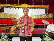 Festival Tunas Bahasa Ibu di Jepara Ditandai dengan Menulis Aksara Jawa di 3.000 Daun Lontar
