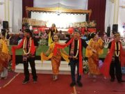 Festival Tunas Bahasa Ibu di Jepara, Pj Bupati Menyanyi Lagu ‘Gala-Gala’