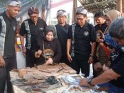 Jepara Perkuat Posisi Sebagai Pusat Ukir Dunia, Ny Eka Edy Supriyanta Belajar Mengukir