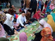 Jalan Mulus, Warga Kalisana Tumpengan Bareng Arif Sugiyanto