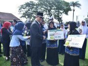 Bupati Kebumen Pimpin Upacara Hari Guru, Bertekad Perbanyak Beasiswa