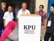 Awan Biru Burung Camar, Nyoblos Dulu Baru ke Pasar