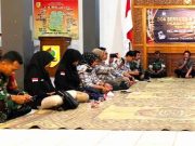 Serentak Menggelar Malam Tirakatan dan Doa Bersama