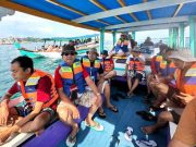 One Day Tour ke Pulau Lengkuas, Akhiri dengan Menyaksikan Sunset