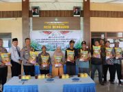 Polres Kebumen Salurkan Benih Padi, Pupuk dan Ikan di Desa Mengkowo