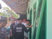 Cawali Petahana Muchamad Nur Aziz Menyapa Warga Kampung Nambangan