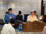 Kiai Mahfud Purworejo Pesan Pilih Gubernur yang Bajunya Biru dan Pakai Peci