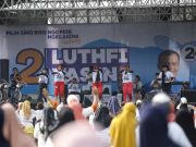 Pasar Murah Bolone Mas Luthfi Diserbu Warga
