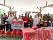 Plt Bupati Blora Serahkan Bantuan untuk Korban Angin Puting di Mernung Cepu dan Kalen Kedungtuban