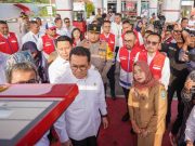 Menteri Perdagangan dan Dirut Pertamina Patra Niaga Tinjau SPBU Sleman Yang Di Segel