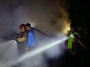 Bocah Nyalakan Lilin Api Sambar Kasur, Dua Rumah di Wirosari Ludes Terbakar