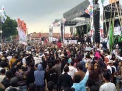 Denny Caknan Goyang Ribuan Massa Kampanye Paslon Sam’ani-Bellinda