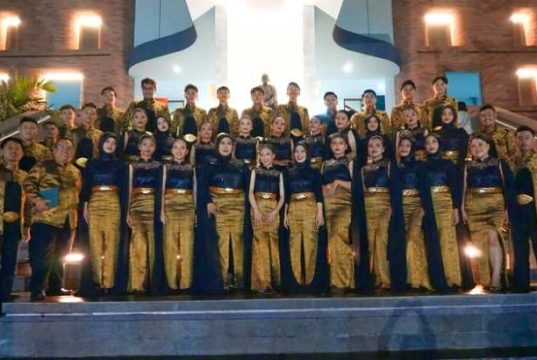 Paduan Suara Mahasiswa USM Raih Medali Emas di Kompetisi Internasional