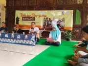 Puluhan Siswa di Jepara Belajar Seni Kentrung