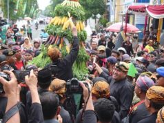 Grebeg Gunungan Lanang-Wadon Meriahkan Ulang Tahun Kota Blora