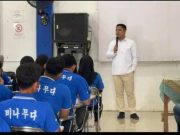 Wamen P2MI Semangati Siswa Calon Pekerja Migran ke Korea di LPKS Bina Muda Wolo