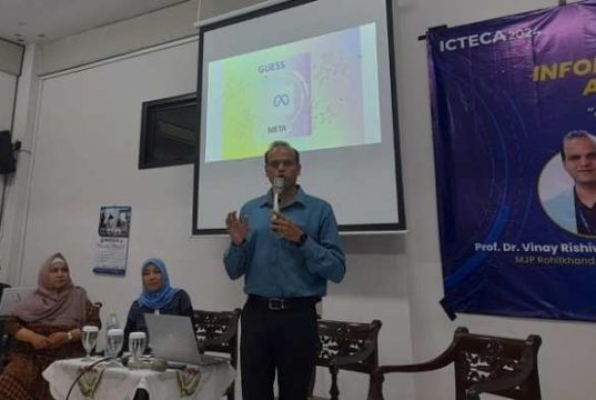 FTIK USM Gelar Seminar Kecerdasan Buatan
