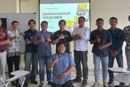 CEO PT Oemah Solution Indonesia Beri Kuliah Praktisi pada Mahasiswa USM
