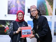 Peluncuran Buku “Nusantara” Karya Ranar Pradipto, Menteri PANRB Apresiasi Perjalanan 10 Tahun Mengelilingi Indonesia.