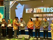 Bawaslu Kota Semarang Raih Penghargaan Badan Publik Informatif pada KIP Award 2024