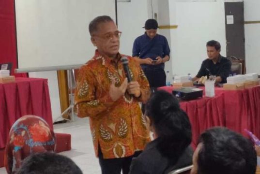 Keprihatinan Samuel Wattimena Atas Pembatalan Lomba Tari Piala Gubernur