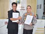 Pemkab Kebumen Hibahkan 2 Mobil untuk Polres Kebumen