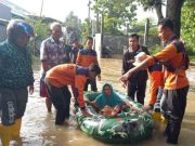 Kota Tegal Dikepung Banjir, Ratusan Rumah Terendam